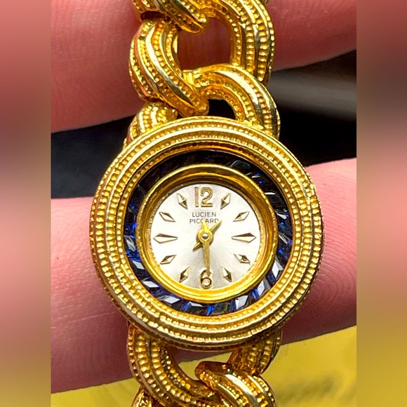 Antique Lucien Piccard 14K Gold Sapphire mechanical jewel watch in original box. - Picture 1 of 11